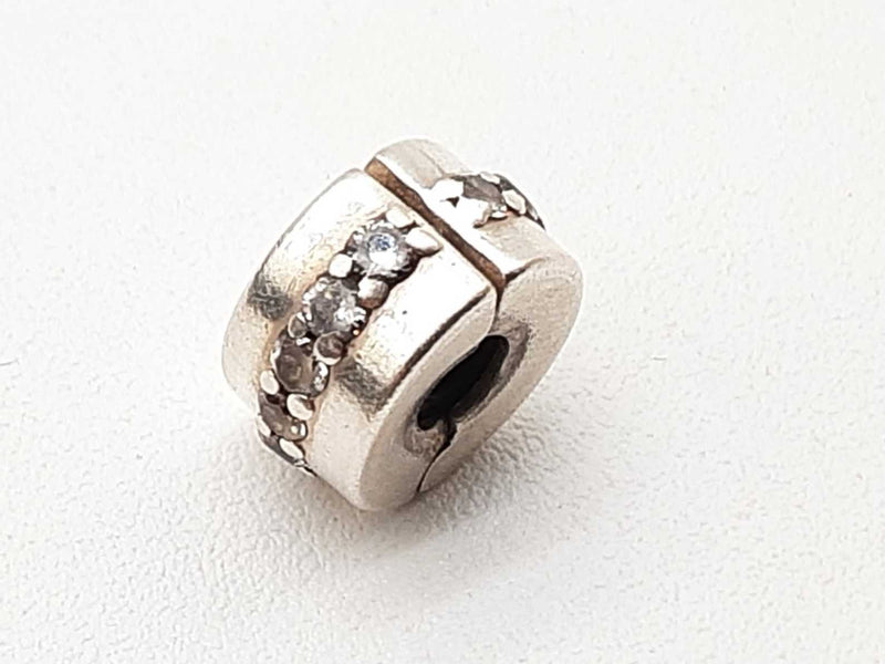 Pandora Shining Path Cubic Zirconium Silver Large Clip Spacer Bead Do0524rde