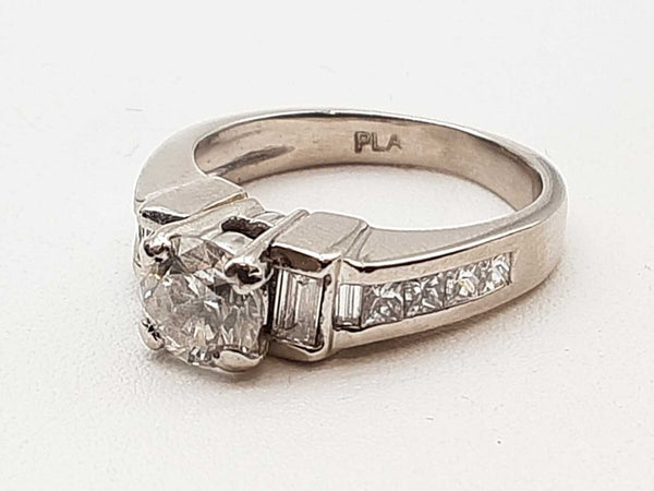 0.90 Cttw Diamonds 0.90 Platinum 8.9g Ring Size 5.25 Do0425icrde