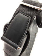 Louis Vuitton District Gm Messenger Bag In Damier Graphite Canvas Fw0326pzxdu