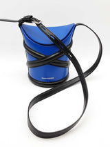 Alexander Mcqueen The Curve Bucket Bag Eb0626oxzde