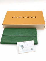 Louis Vuitton Green Epi Leather Sarah Wallet Eb1026lxzsa