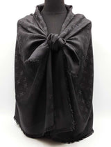 Louis Vuitton Monogram Shine Shawl In Black Silk & Wool Jacquard Fw1025wxzdu