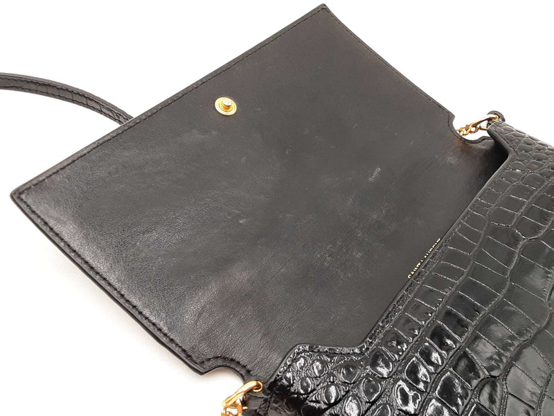 Yves Saint Laurent Cassandre Phone Holder In Croc-embossed Leather Fw0825wzxdu