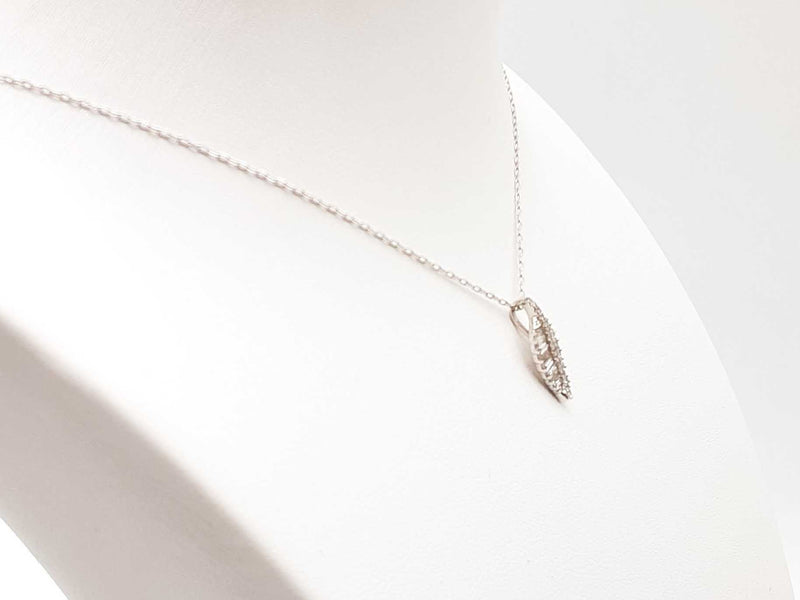 10k White Gold Diamond Leaf Pendant Necklace 19 In Lhoxzde 144020000281