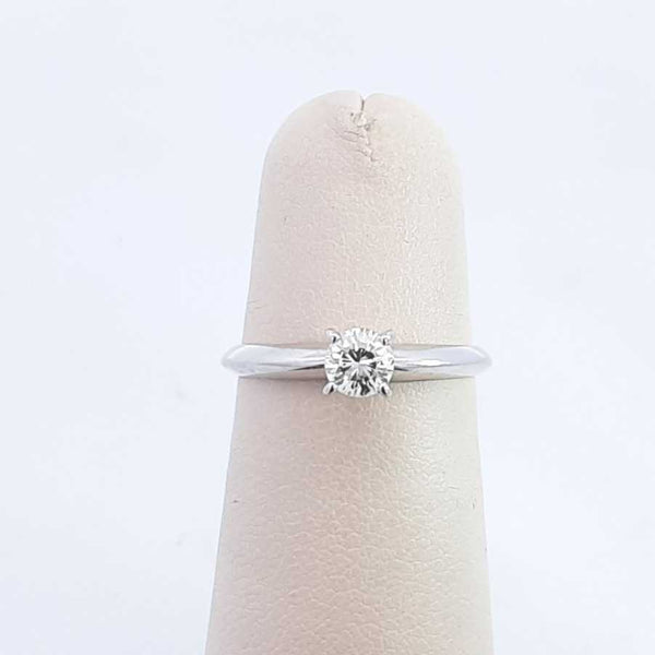 14k White Gold 0.2ctw Diamond Solitaire Ring Size 6, 2.01 Grams Hs0424ixsa