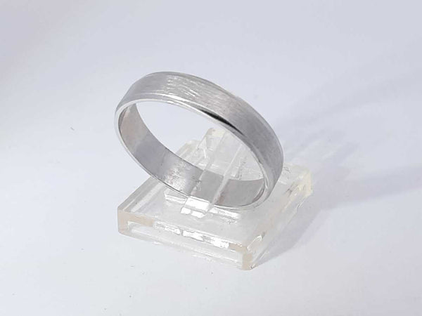 10k White Gold 3.8 Grams Wedding Band Size 12 Aa0825ersa