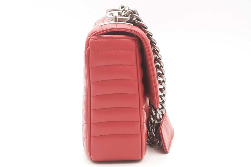 Prada Diagramme Quilted Red Leather Shoulder Bag Eb0125rxzsa