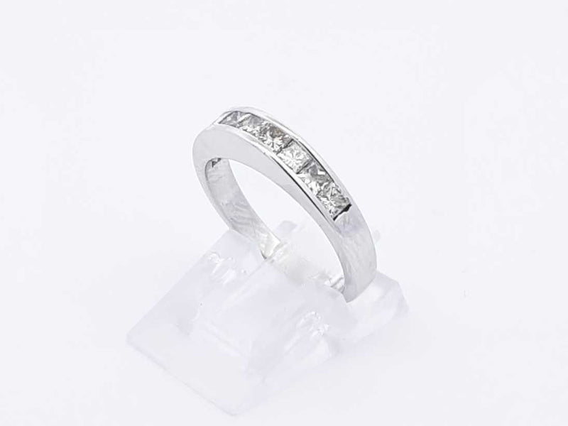 1.0 Ctw Channel-set Diamond & 18k White Gold Ring 4 Grams Size 5 Fw0925osrdu