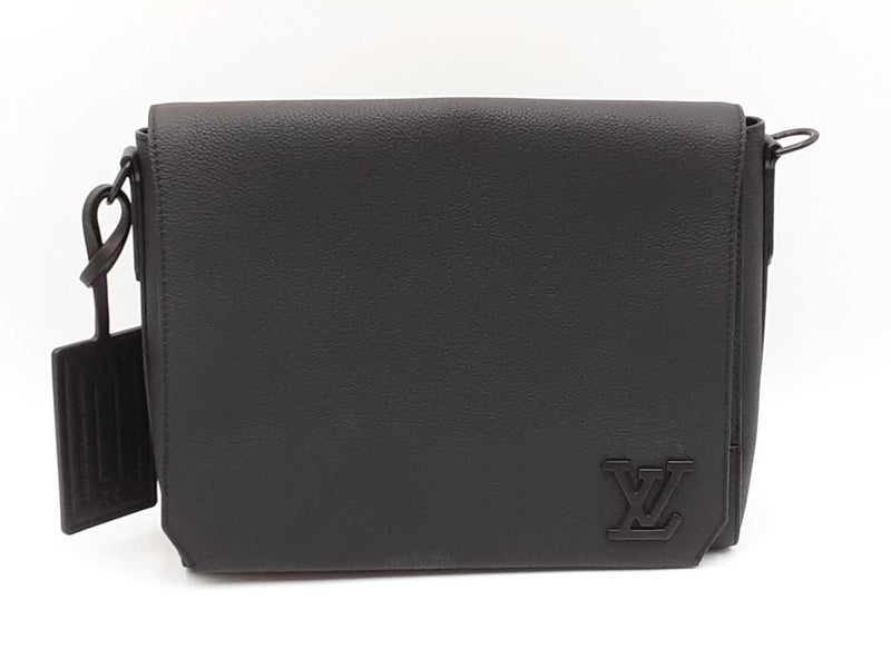 Louis Vuitton Takeoff Messenger Pm Black Leather Crossbody Sd0425lwxzdu