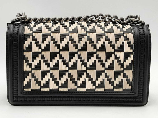 Chanel Medium Boy Bag Woven Leather Black Handbag Aa0425lexzsa