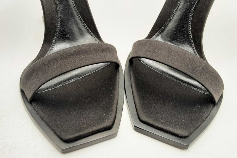 Alexander Mcqueen Black Satin Buckle Ankle Strap Heels Size 39.5 Eb1224lrxsa