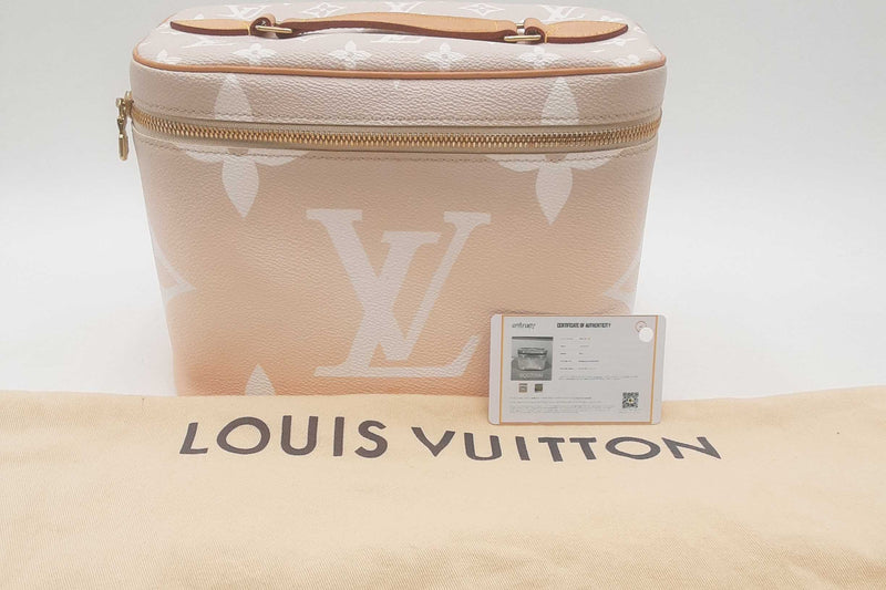 Louis Vuitton Monogram Giant By The Pool Nice Bb Brume Travel Bag Sd0825rwzsa