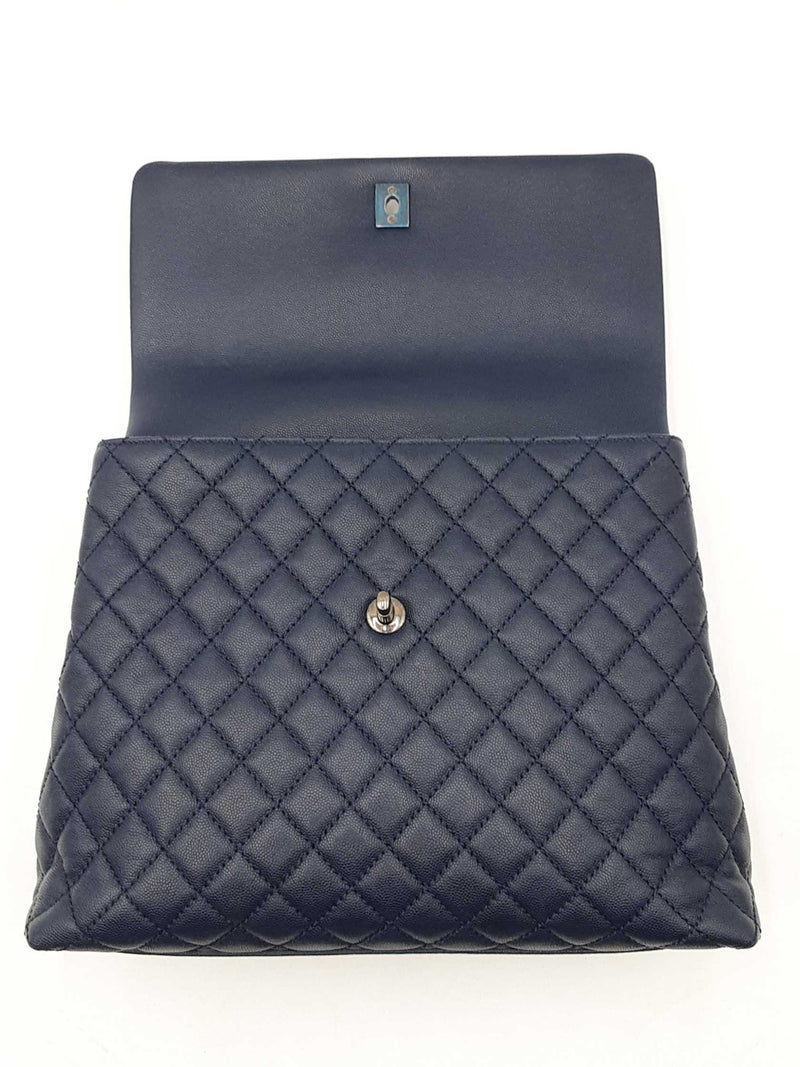 Chanel Coco Top Handle Flap Bag In Navy Blue Quilted Caviar Leather Fw0925ooxzdu