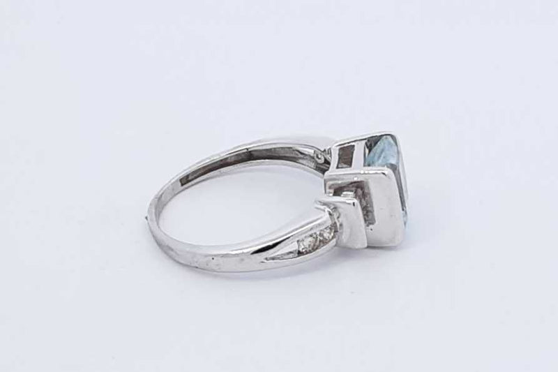 Blue Gemstone & Diamond Ring In 14k White Gold 3.5 Grams Size 6.25 Eb0725lordu