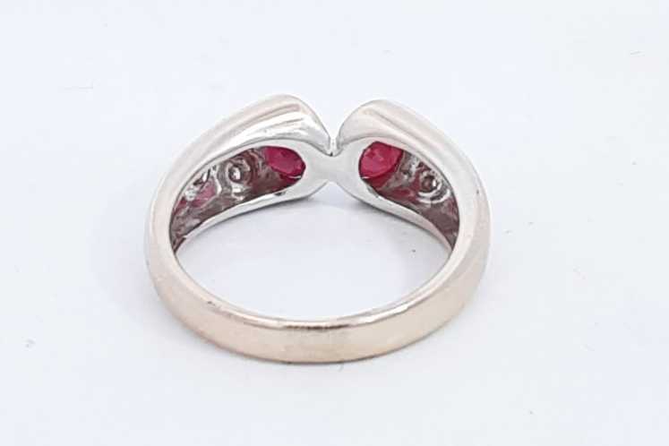 Red Gemstone Ring In 18k White Gold 4.9 Grams Size 6.5 Eb0824orxsa