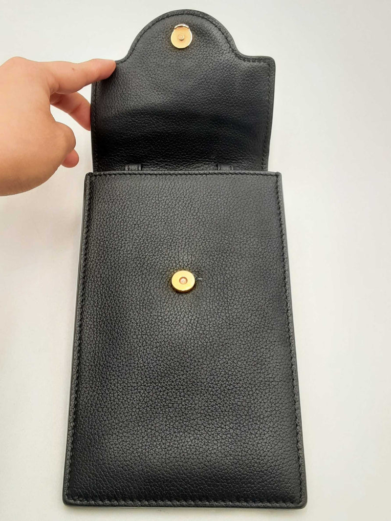 Versace La Madusa Black Leather Crossbody Phone Pouch With Top Handle Eb924oxzsa