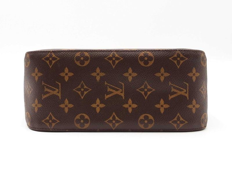 Louis Vuitton Looping Mm Bag In Monogram Coated Canvas  Fw0425icrdu