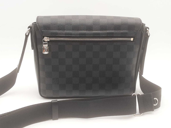 Louis Vuitton District Pm Damier Graphite Canvas Messenger Bag Sd0825czxsa