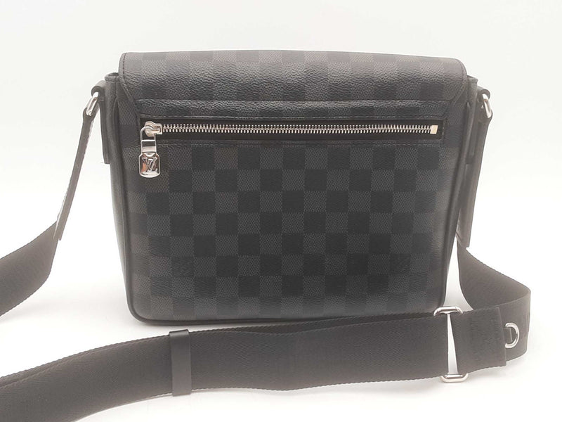 Louis Vuitton District Pm Damier Graphite Canvas Messenger Bag Sd0825czxsa