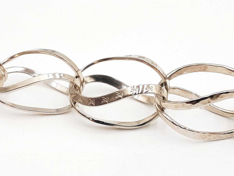 Louis Vuitton Sautoir Infinivi Silver-tone Necklace 42 Inch Fw0625lrzdu