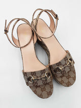 Gucci Lady Horsebit Platform Sandal In Gg Logo Canvas Size 40 Us 9.5 Fw0926ozxdu