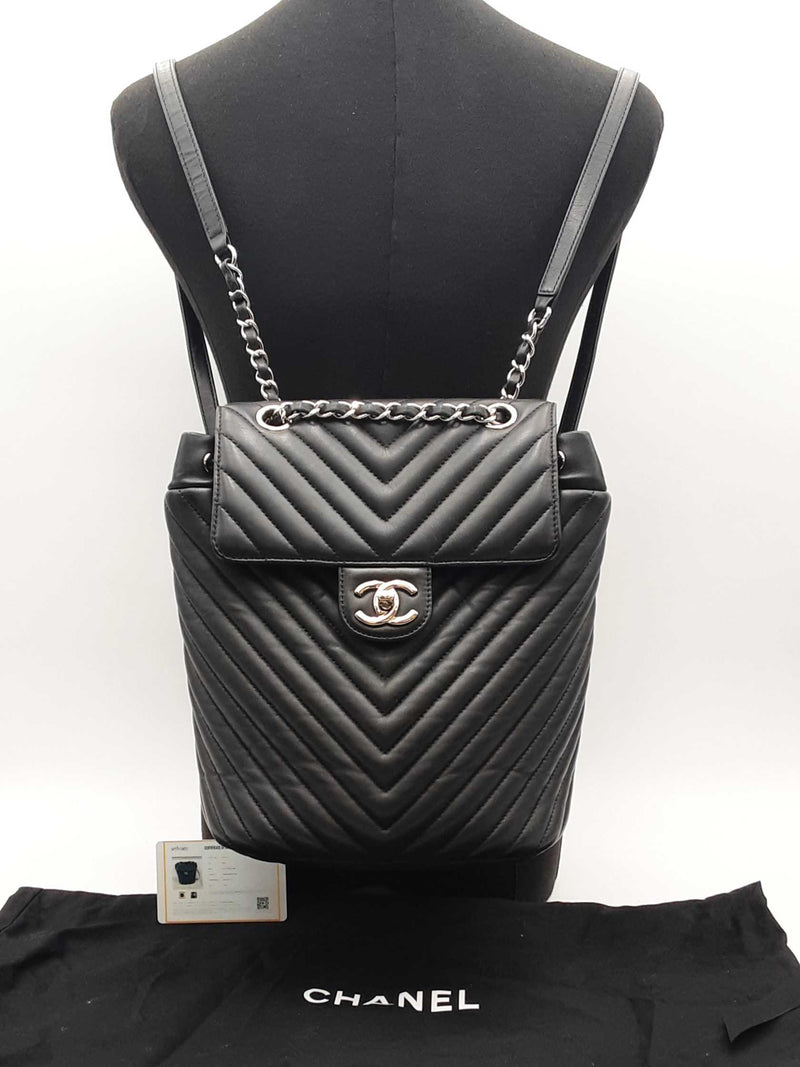 Chanel Chevron Quilted Small Urban Spirit Backpack Black Aa0625ozxzsa