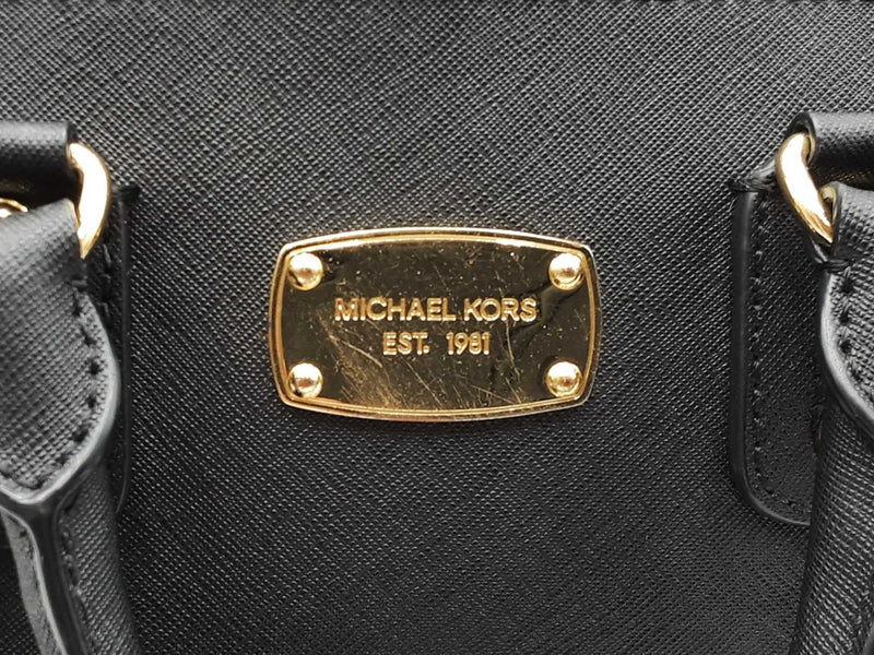Michael Kors Jet Set Travel Dome Satchel In Black Saffiano Leather Fw0525wxdu