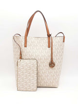 Michael Kors Hayley Large Convertible Tote Bag In Vanilla Fw0924pxsa