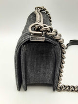 Chanel Medium Boy Bag In Quilted Black Denim Fw1024wxzxsa