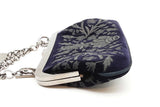 Gucci Navy Blue Velvet Embroidered Clutch Eb0926crxde