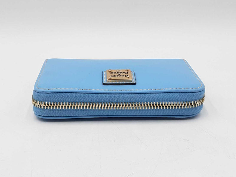 Dooney & Bourke Medium Zip Around Wallet In Sky Blue Saffiano Leather Fw0725pzdu