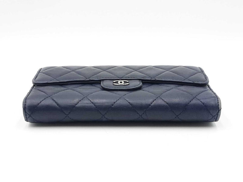 Chanel Timeless Classic Matelassé Navy Blue Lambskin Wallet Fw0225wrxdu