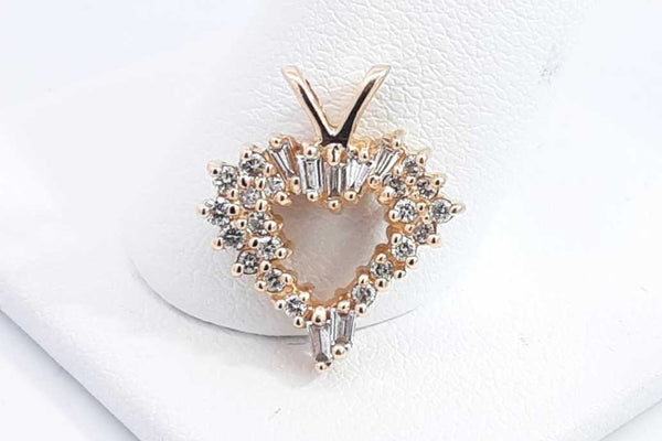 Approx. 0.26ctw Diamond Heart Pendant In 14k Yellow Gold 1.7 Grams Eb1124rxsa