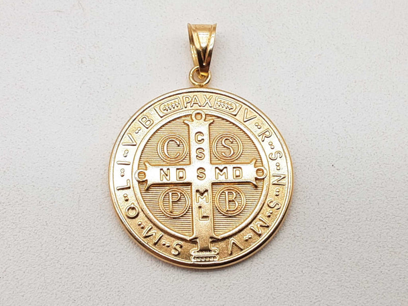 18k Yellow Gold 3.9g Saint Benedict Pendant Do0125oxzde