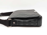 Louis Vuitton District Pm Messenger Bag In Damier Graphite Canvas Fw0926ixzdu