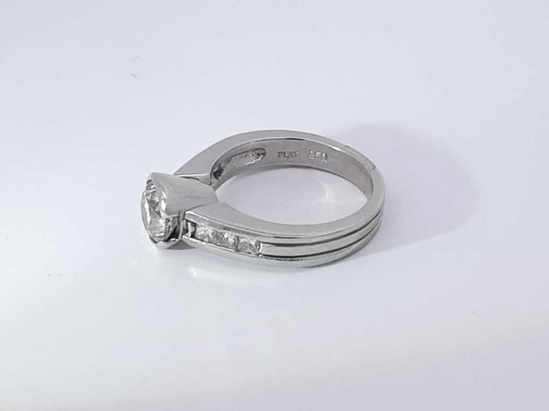 1.36 Cttw Diamond Platinum 95% Wedding Ring 10.5 Grams Size 7 Aa0925izxsa