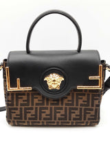 Fendace Fendi X Versace La Medusa Shoulder Bag Do1224lxzxde