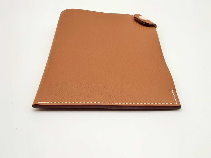 Hermes Gold Brown Epsom Leather Passport Holder Do0524oxzde