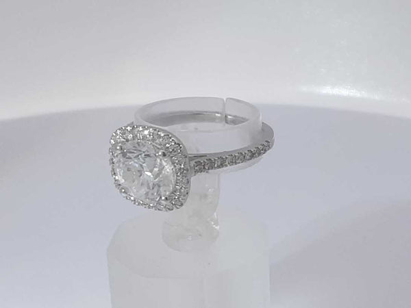 1.80 Cttw Diamond 18k White Gold Ring 2.9 Grams Size 6.5 Aa0825wzxzsa