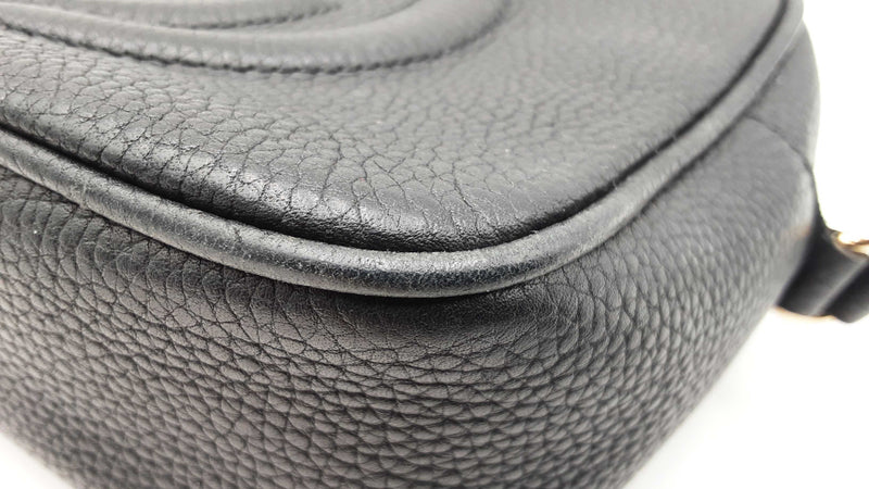 Gucci Soho Disco Crossbody Bag In Black Pebbled Leather Fw1125wxzdu