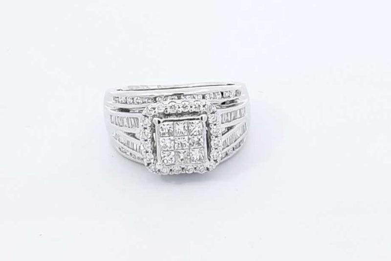 0.83ctw Diamond Ring In 10k White Gold 5.5 Grams Size 5.5 Eb1225olxdu