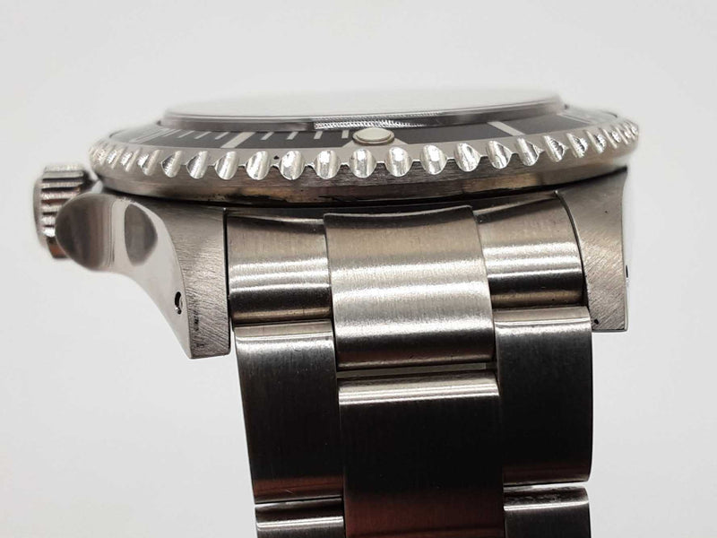 Rolex 16600 40 Sea-dweller Black Dial Steel Oyster Band Watch Do1024elxzde