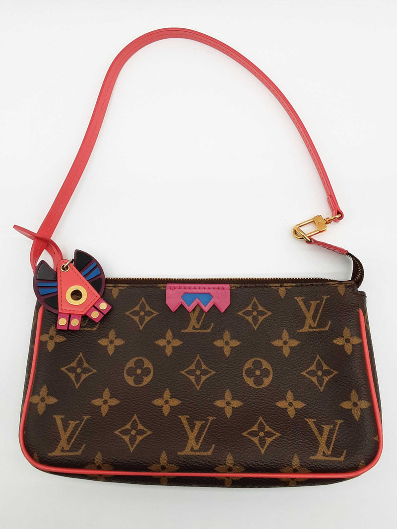Louis Vuitton Pochette Totem Brown Monogram Shoulder Bag Do0325rrxde