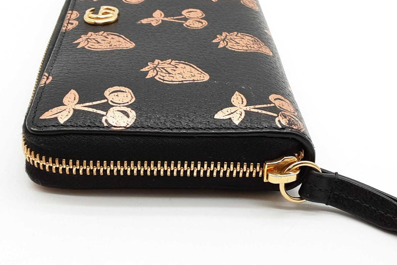 Gucci Black Marmont Metallic Strawberry & Cherry Zip Around Wallet  Eb0325lrxde