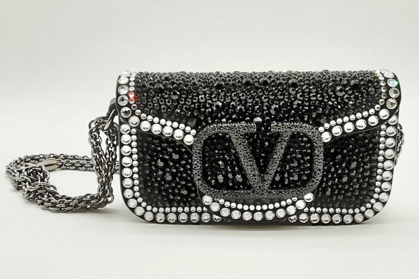 Valentino Garavani Black& Gold Loco Crystal Embellished Shoulder Bag L1124loxzd3