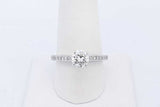 1.34cttw Diamond Ring In 18k White Gold 3.6 Grams Size 8.5 Eb1225lrxzde