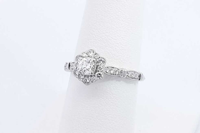 Approx. 0.55ctw Diamond Ring In Platinum 5 Grams Size 7 Eb1124wrxdu