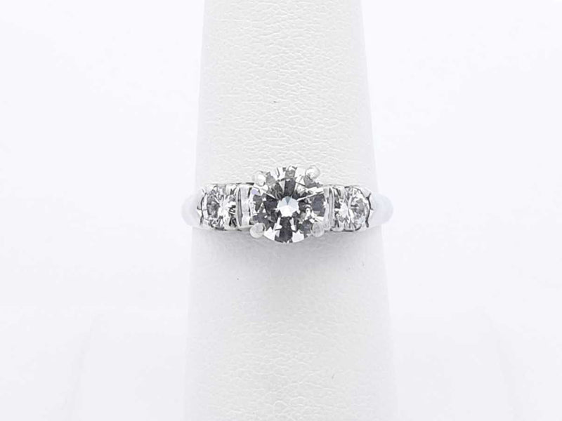 1.2 Cttw Diamond & 14k White Gold Three-stone Ring 3.1 Grams Size 7 Fw0625cxzdu