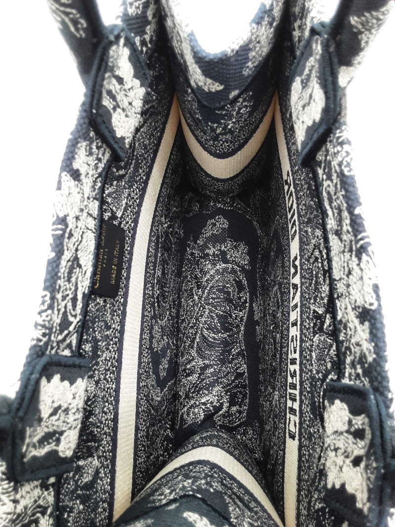 Christian Dior Toile De Jouy Blue Ecru Canvas Small Book Tote Do1025lxzxde