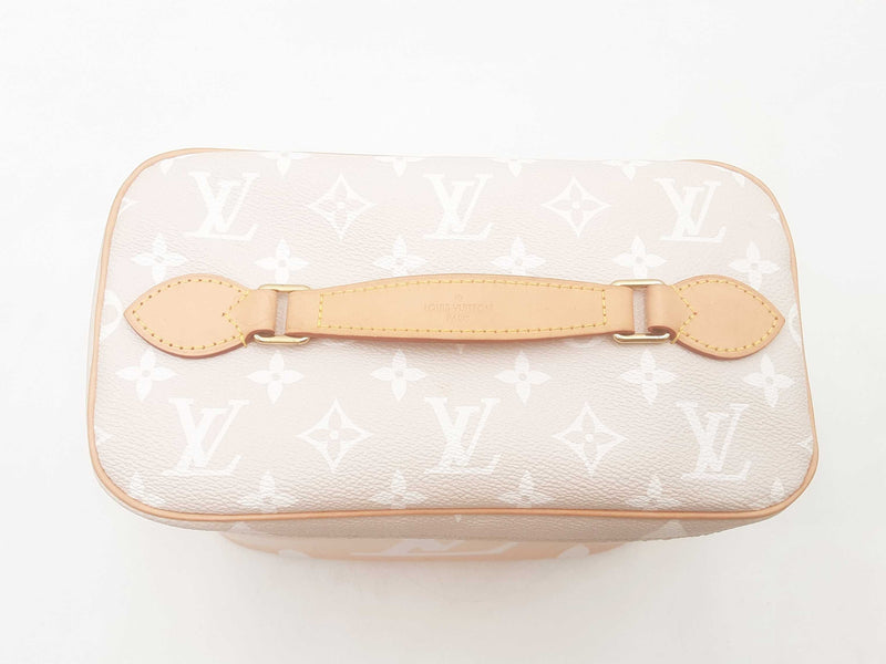 Louis Vuitton Monogram Giant By The Pool Nice Bb Brume Travel Bag Sd0825rwzsa
